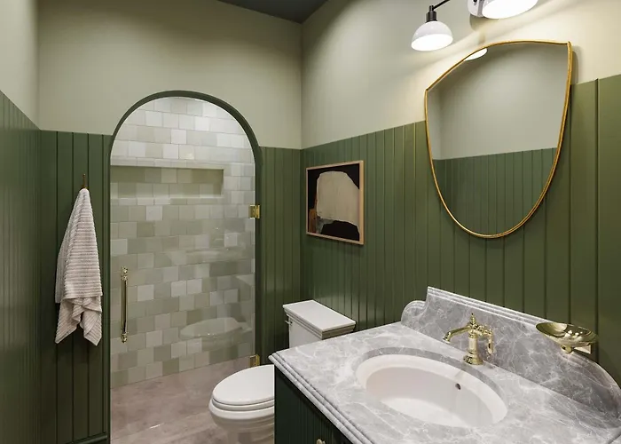 Wolfsbane - Upscale 2 Bedroom Villa At Petite Acres