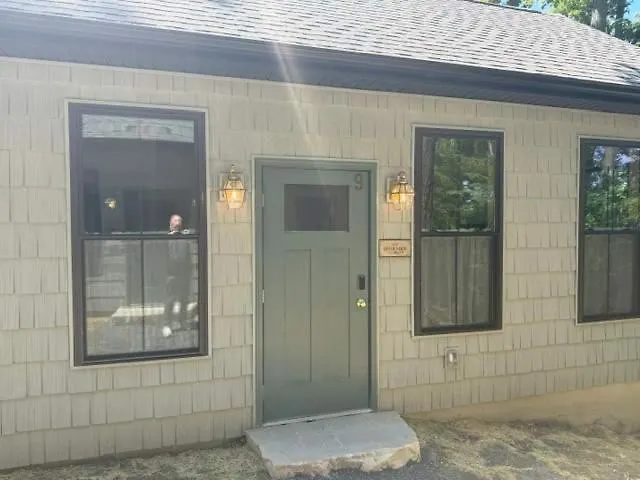 Goldenrod - Upscale 2-Bedroom Villa At Petite Acres